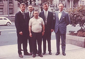 LinerErnest-20threunion.jpg (32773 bytes)