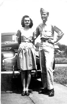 BillS_sister1944.JPG (21922 bytes)